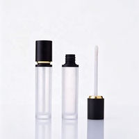 Tubes de brillant à lèvres dégradé givré noir/blanc/rose de 8 ml, forme diamant, conteneur cosmétique personnalisé pour les lèvres, les faux cils et le blush