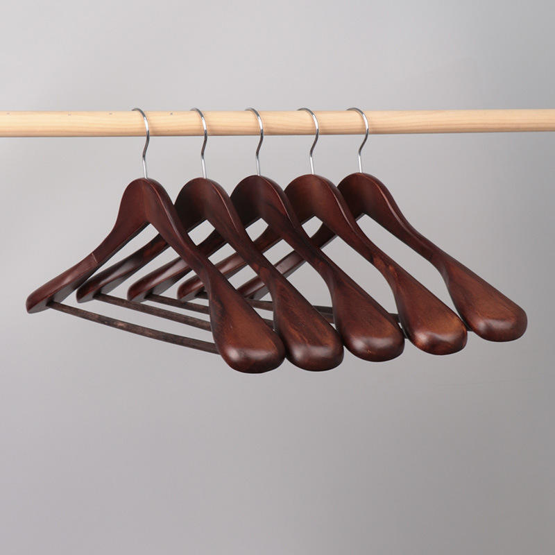 สีน้ำตาล