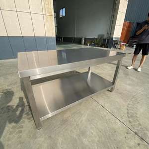 Hochbelastbarer Edelstahl Arbeitstisch mit Ablageboden für Großküchenausstattung - Product Image 3