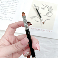 Outils de maquillage multifonctionnels pour femmes Pinceau correcteur à double extrémité de bonne qualité manche en bois Pinceau correcteur portable pour maquillage correcteur