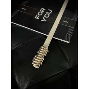 Cinturón Delgado para Mujer con Hebilla de Barra de Diseño Fiori, Hebilla de Metal de Aleación, Accesorio de Moda - Product Image 2