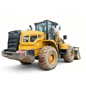 Подержанный погрузчик SDLG 956L с длительным сроком службы, усиленной конструкцией и надежной производительностью для перевозки крупногабаритных грузов на строительных площадках - Product Image 3