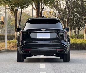 Confort raffiné, présence audacieuse : le <span class=keywords><strong>Cadillac</strong></span> <span class=keywords><strong>XT5</strong></span> offre une polyvalence haut de gamme pour les familles modernes. - Product Image 6