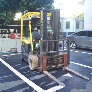 Montacargas Eléctrico Hyster de 2 Toneladas con Mástil de Tres Etapas, Usado, Contrapesado - Product Image 2