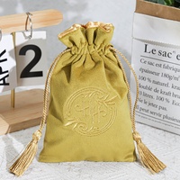 Pochette en velours personnalisée avec logo imprimé, pour bonbons de mariage, cadeaux, bougies, parfums, emballage, sac à poussière en velours avec cordon et pompon