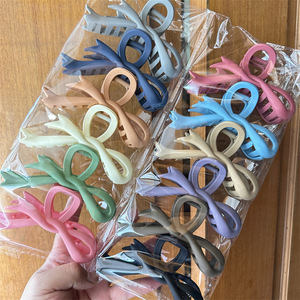 Pinzas <span class=keywords><strong>de</strong></span> Pelo <span class=keywords><strong>de</strong></span> Resina para Mujer, Color Sólido, Estilo <span class=keywords><strong>Dulce</strong></span>, para Fiestas, en Tamaños Grande, Mediano y Pequeño - Product Image 5