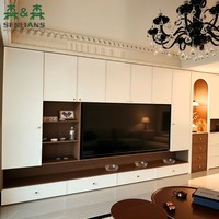 Meuble TV mural contemporain élégant avec rangement intégré, centre multimédia modulaire avec élément cintré et rétroéclairage