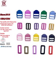 Usine de boucle en plastique de couleur personnalisée à prix bon marché, vente directe de boucle coulissante en plastique tri glide pour accessoires de sac