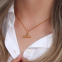 Collier avec pendentif en forme de T en chaîne torsadée plaquée IP, collier en chaîne de corde en acier inoxydable, ensembles de bracelets avec pendentif en forme de T