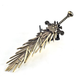 <span class=keywords><strong>Elden</strong></span> <span class=keywords><strong>Ring</strong></span>, Grande Épée du Prince de la Mort, Mini Jouets, Épée <span class=keywords><strong>en</strong></span> <span class=keywords><strong>Alliage</strong></span> de Zinc, 30 cm, 262 g - Product Image 1