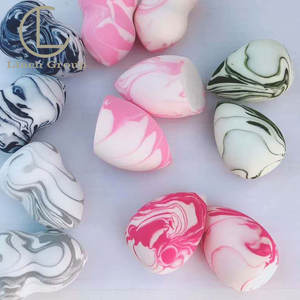 Ensemble d'éponges de maquillage sans latex, couleur neutre, avec nettoyeur de pinceaux, éponge de maquillage violet foncé - Product Image 6