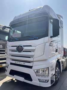 Camión Tractor FA-W J7 6x4 Usado, Año 2021, 550HP, Color Blanco, Cabina de Techo Alto, Rendimiento Premium, Transporte de Contenedores de Larga Distancia, Minería - Product Image 3