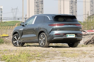 Auto Elettrica Intelligente BYD Tang L 2025, SUV 5 Porte 7 Posti, Trazione Posteriore, Importazione Cinese, Autonomia 670km, Motore 500kW - Product Image 5