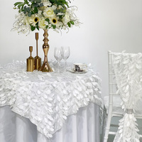 Housses de siège de chaise extensibles blanches modernes Housses de chaise épaissies pour banquet conférence hôtel mariage célébration