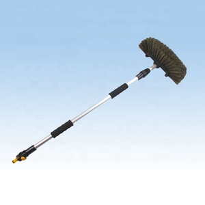 <span class=keywords><strong>Brosse</strong></span> de lavage de <span class=keywords><strong>camion</strong></span> à flux d'eau télescopique à poils souples à longue poignée pour lave-auto - Product Image 3