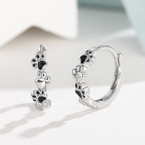Orecchini a Forma di Zampa di Gatto per Donne, Gioielli Eleganti per Uso Quotidiano e Accessori Versatili - Product Image 4