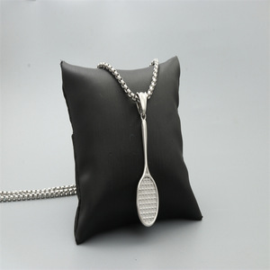 Collar con Colgante de Raqueta de Tenis, Cadena de Acero Inoxidable en Oro y Plata, Joyería Unisex para Regalo - Product Image 4
