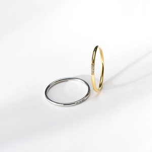 Bracciale Semplice in Acciaio Inossidabile con 3 Pietre Granulari, Oro 18k e Diamanti, Anello Sottile con Zirconi, Vendita all'Ingrosso - Product Image 4