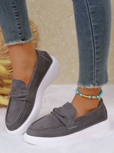 Venta al por mayor de zapatos para caminar de las mujeres de tendencia de moda <span class=keywords><strong>gris</strong></span> Vintage de diseñador de talla grande zapatos casuales Slip-on zapatos de <span class=keywords><strong>mujer</strong></span> suaves - Product Image 4