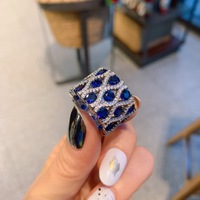 Bijoux tendance, nouvelle bague en saphir simulé pour femmes, bague géométrique large de couleur personnalité, bijoux de mode en gros