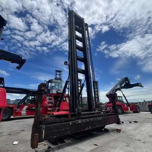 Leerer Container handler Gebrauchte Kalmar von Schweden DCE80-45E7 Logistik maschinen ECH Mit Volvo/Cummins Motor im Angebot - Product Image 6