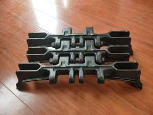 Cingoli in acciaio antiscivolo Tian Nuo 23.5-25 di alta qualità con cambio, motore e pompa per caricatore da 5 tonnellate - Product Image 4