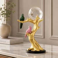 Sculpture d'oiseau en résine cristalline nordique, peinte à la main, ornement de bureau pour salon, bureau, décoration de la maison