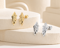 Muweike Boucles d'oreilles minimalistes en argent sterling 925 vermeil, design plume, ailes d'ange, pour femmes, bijoux fins