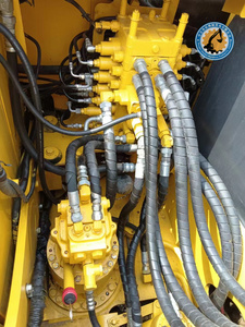 รถขุดไฮดรอลิกแบบตีนตะขาบ Komatsu PC120-8 มือสอง น้ำหนัก 13 ตัน ความจุบุ้งกี๋ 0.53 ลูกบาศก์เมตร พร้อมบริการตรวจสอบด้วยวิดีโอ - Product Image 3