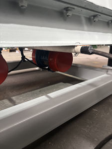 Titreşim platformu titreşim ortamlarında lityum pillerin etkinliğini test eder - Product Image 5