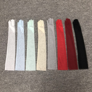 Gants ultra fins pour femmes de 70 cm, en tulle, longs jusqu'au coude, pour robe de mariée, mitaines transparentes, protection solaire, vintage, noir et blanc - Product Image 5