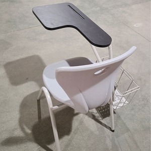 Conjunto de Silla y Escritorio para Estudiantes con Mesa Adjunta para Uso Escolar, Material ABS Blanco - Product Image 2
