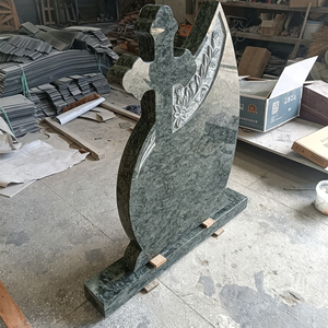 Design Unici per Lapidi in Granito Verde Oliva con Croce Intagliata, Monumento Verticale Stile Rumeno, Prezzi Convenienti per Lapidi Cimiteriali - Product Image 2