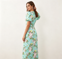 Nouvelle Robe Midi Florale Femme 2026 Bleu Clair Manches Courtes Col Rond Taille Haute Élégante Robe de Soirée Coupe Ajustée Décontractée pour Dames