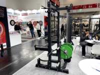 Machine Smith multifonctionnelle commerciale avec système de sécurité pour squats, développations au banc et croisement de câbles – Équipement d'entraînement pour salle de sport à domicile