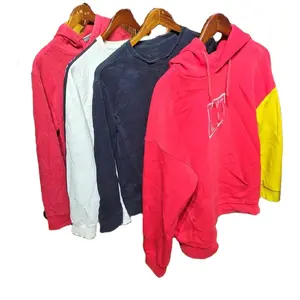 1st Choice Thrift Store Vêtements Ball d'occasion Hommes Sweatshirts et sweatshirts pour femmes Vêtements d'occasion de marque