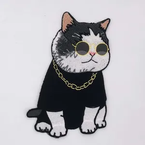 Applikationen Bekleidungs zubehör Hochwertige Chenille Patches MS23729 Hot Sale Kunden spezifisches Design Cartoon Katzen form Bestickt