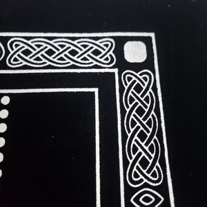 Nouvelle <span class=keywords><strong>grande</strong></span> <span class=keywords><strong>taille</strong></span> 49*49cm nappe en velours brodé motif rayé pour Tarot autel magique cérémonie tissé Technique - Product Image 2