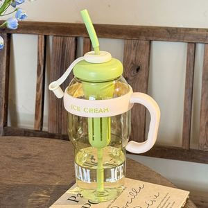 W68 Venta al por mayor, nueva botella de agua de plástico de gran capacidad con asa, para verano, exterior, para helados, con pajita y diseño Lucky Cup - Product Image 4