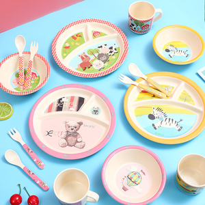 Juego de <span class=keywords><strong>vajilla</strong></span> de <span class=keywords><strong>melamina</strong></span> de fibra de bambú sin BPA de dibujos animados lindo para niños <span class=keywords><strong>vajilla</strong></span> de plato de cerámica redonda con características portátiles - Product Image 5