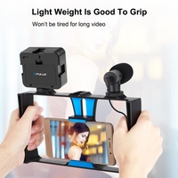 En stock PULUZ Kit de fixation vidéo pour smartphone 4-en-1 avec éclairage LED, microphone, support trépied et griffe porte-accessoire universelle