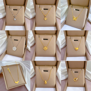 Wholesale Custom butterfly Pearl Letter Stainless Steel 18K Gold Zircon Heart Fashion Pendant Necklace <strong>Jewelry</strong> for Women - Product Image 4