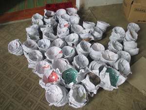 Bols en noix de coco laqués pour présentoirs de fruits décoratifs, centres de table et option durable pour les intérieurs de maison à prix abordable - Product Image 3