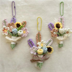 Accessori personalizzati per appesi per auto e piante graziosi ornamento per auto con fiori all'uncinetto Idea regalo personalizzata per gli amanti delle piante succulente - Product Image 6