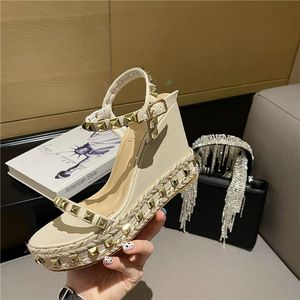 Sandalias-con-plataforma-de-color Jute Semelle Épaisse Cloutée Sexy Espadrille Sandales <span class=keywords><strong>à</strong></span> Plateforme Compensée pour Femmes - Product Image 2