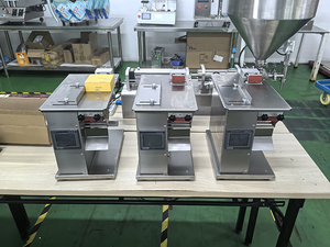 Machine d'étiquetage semi-automatique à angle droit, machine d'étiquetage manuelle à un ou deux côtés, équipement pour les petites entreprises - Product Image 4