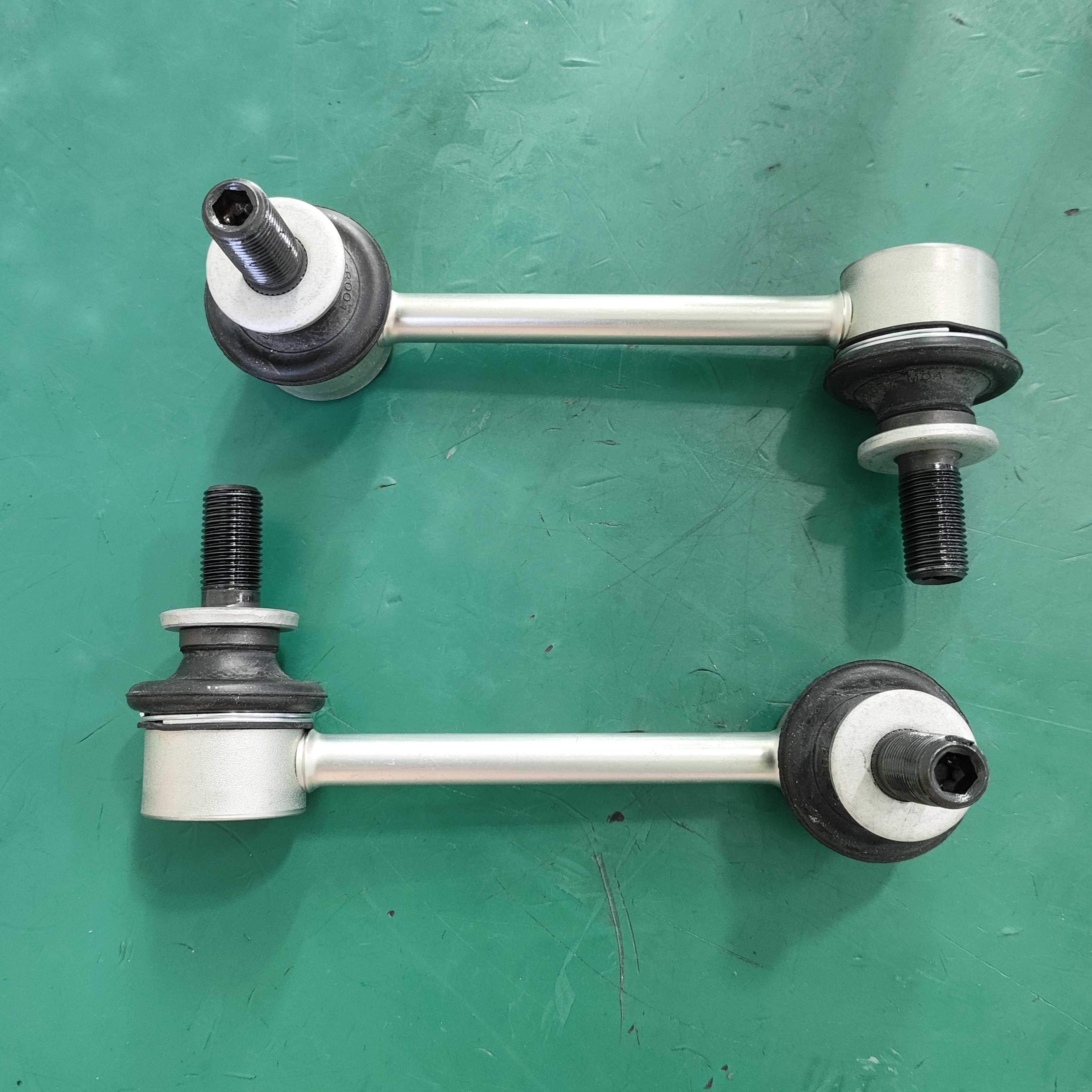 JOKA Front Stabilizer Bar Link 48840-60010/48830-60070 for Toyota