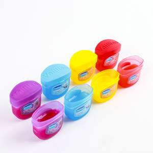 Bálsamo labial con sabor a <span class=keywords><strong>fresa</strong></span> OEM Mascarilla labial personalizada Hidratante Miel Fruta suave Cuidado labial Reducción de arrugas Cosmético - Product Image 3