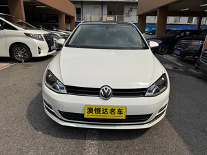 Volkswagen Golf 1.4TSI Automático de Lujo Usado del 2014, Compacto Alemán, Hatchback Turbo, Eficiente en Consumo de Combustible, Ideal para Familias y Viajes, Auto Usado de Exportación - Product Image 3