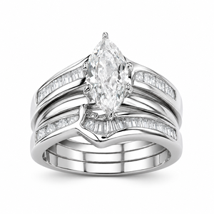 Set di Tre Anelli di Fidanzamento con Micro Pavé di Zirconi per Donne, Gioielli Scintillanti alla Moda - Product Image 1
